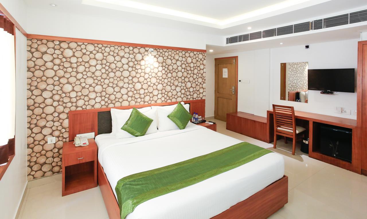 Sea View Resort-& Spa Cherai Cherai Beach Eksteriør billede