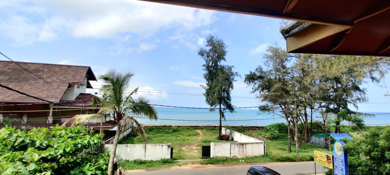 Sea View Resort-& Spa Cherai Cherai Beach Eksteriør billede